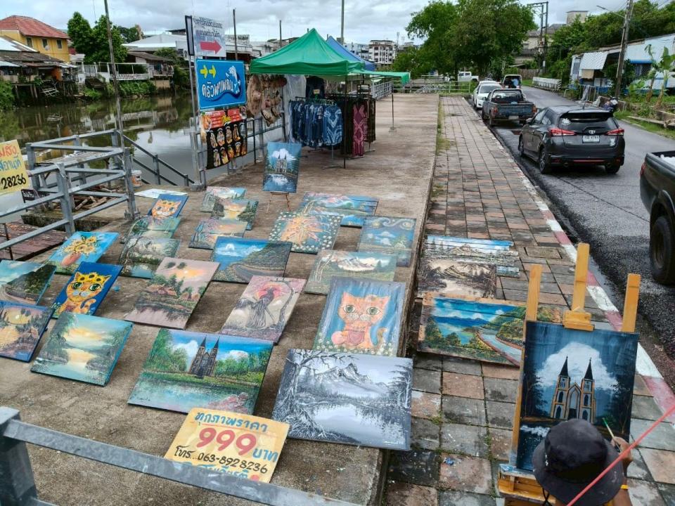 ชุมชนบ้านท่าเรือจ้าง